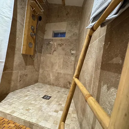 T2 A Saint-aygulf Apartment *